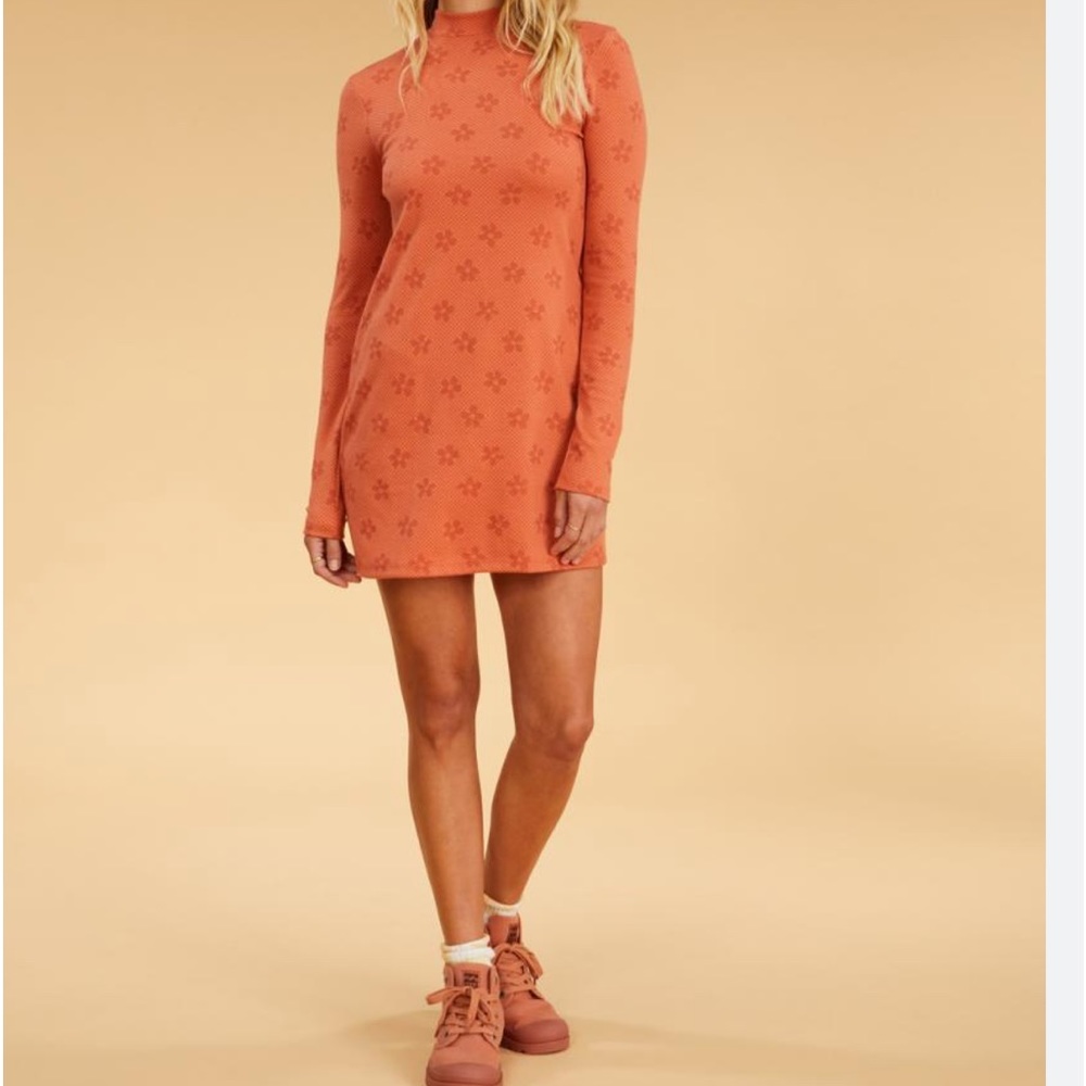 💦💦 BILLABONG 💦💦 Salty Blonde Coconut Flowers Long Sleeve Bodycon Mini Dr… - Picture 10 of 14
